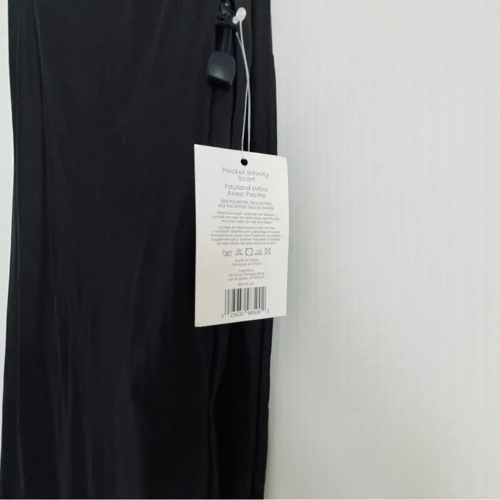 🆕 Beyond Yoga pocket infinity scarf black NWT